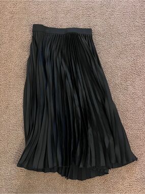 H&M Black Pleated Satin Midi Skirt Elastic Waist Sz S